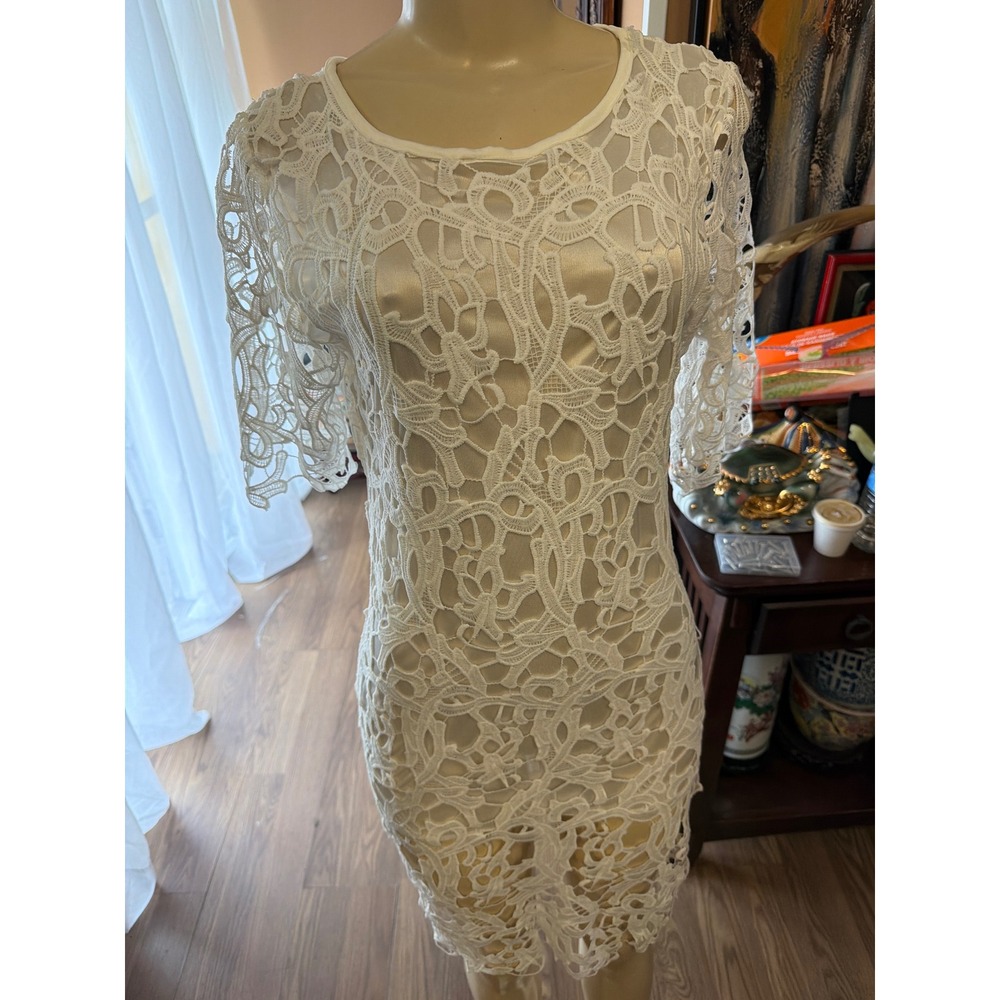 Design By Korea White Guipure Lace Sheath Dress Elbow Sleeve Back Zip Cocktail